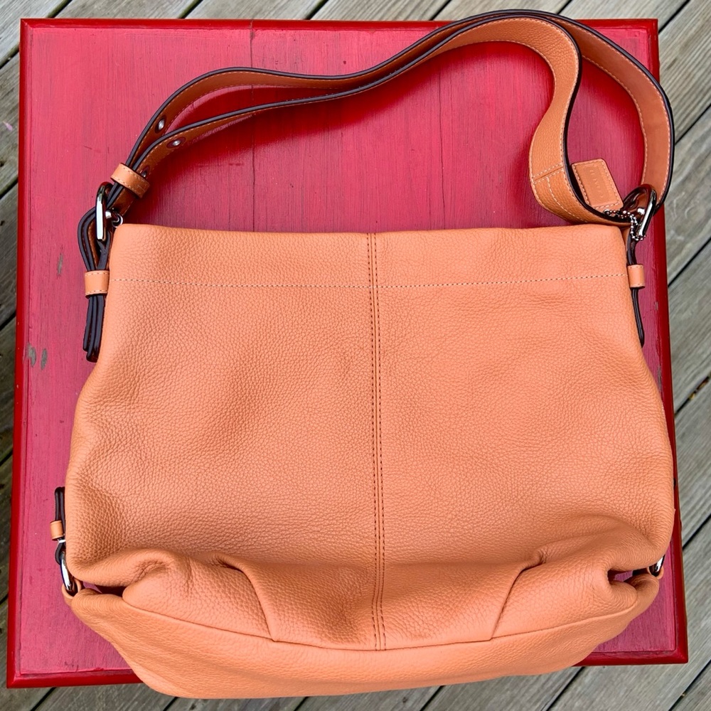 Coach Duffle Pebbled Leather Shoulder Bag - Picture 2 of 6